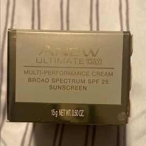Avon Anew Ultimate Day Cream - Gold and Cream